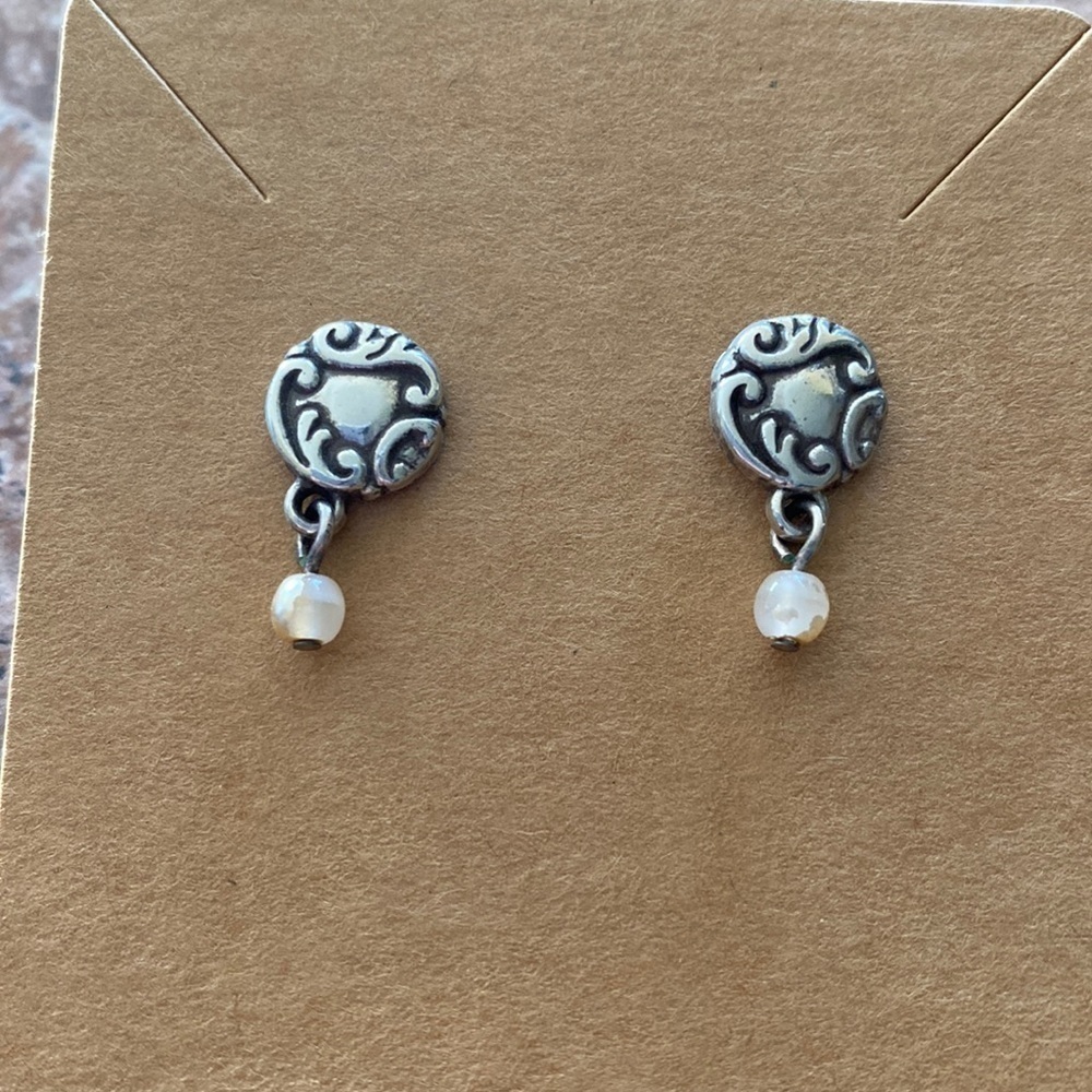 Brighton vintage silver and white mini post dangle bead earrings - Picture 4 of 4